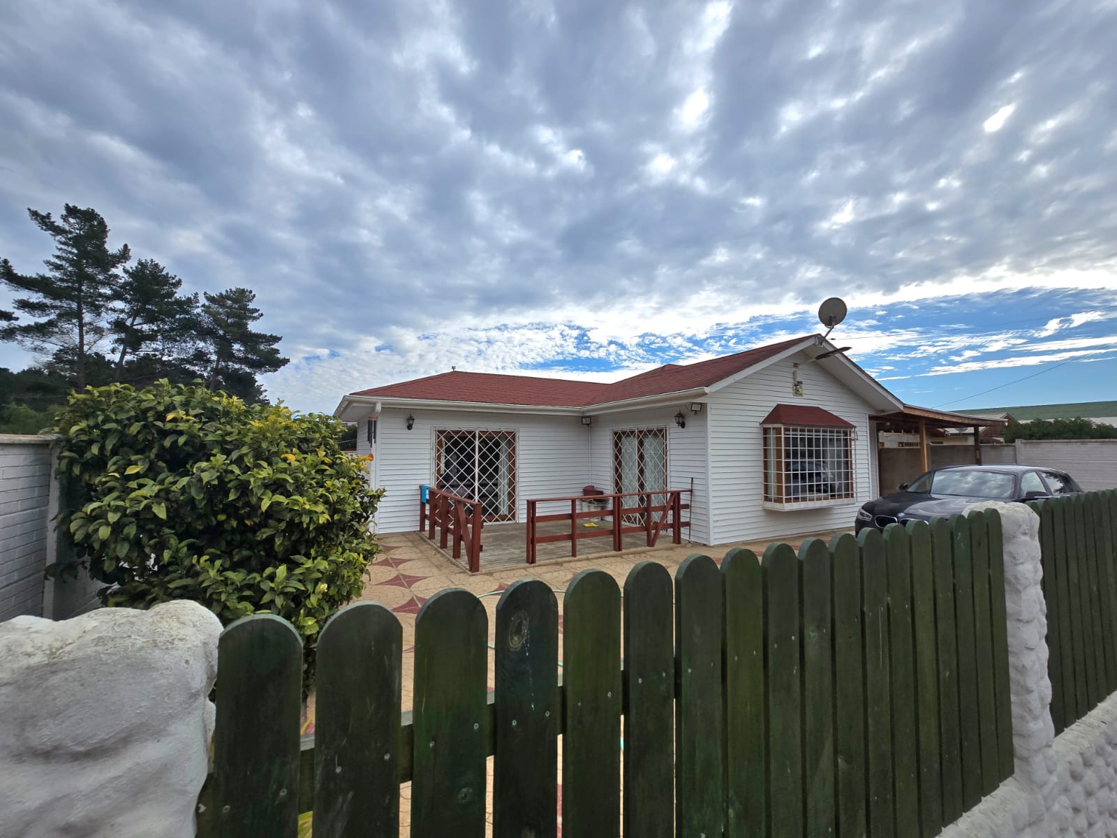 VENDO CASA EN ALGARROBO